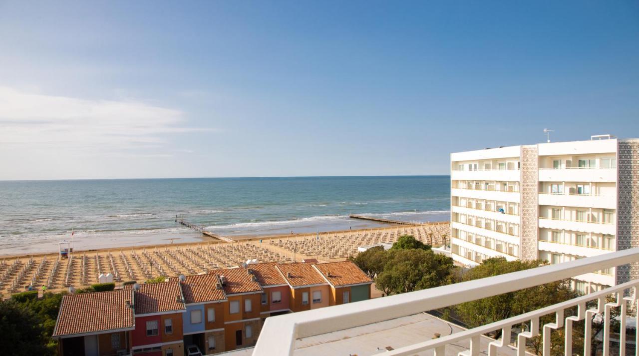 Hotel Nember Lido di Jesolo Exterior foto