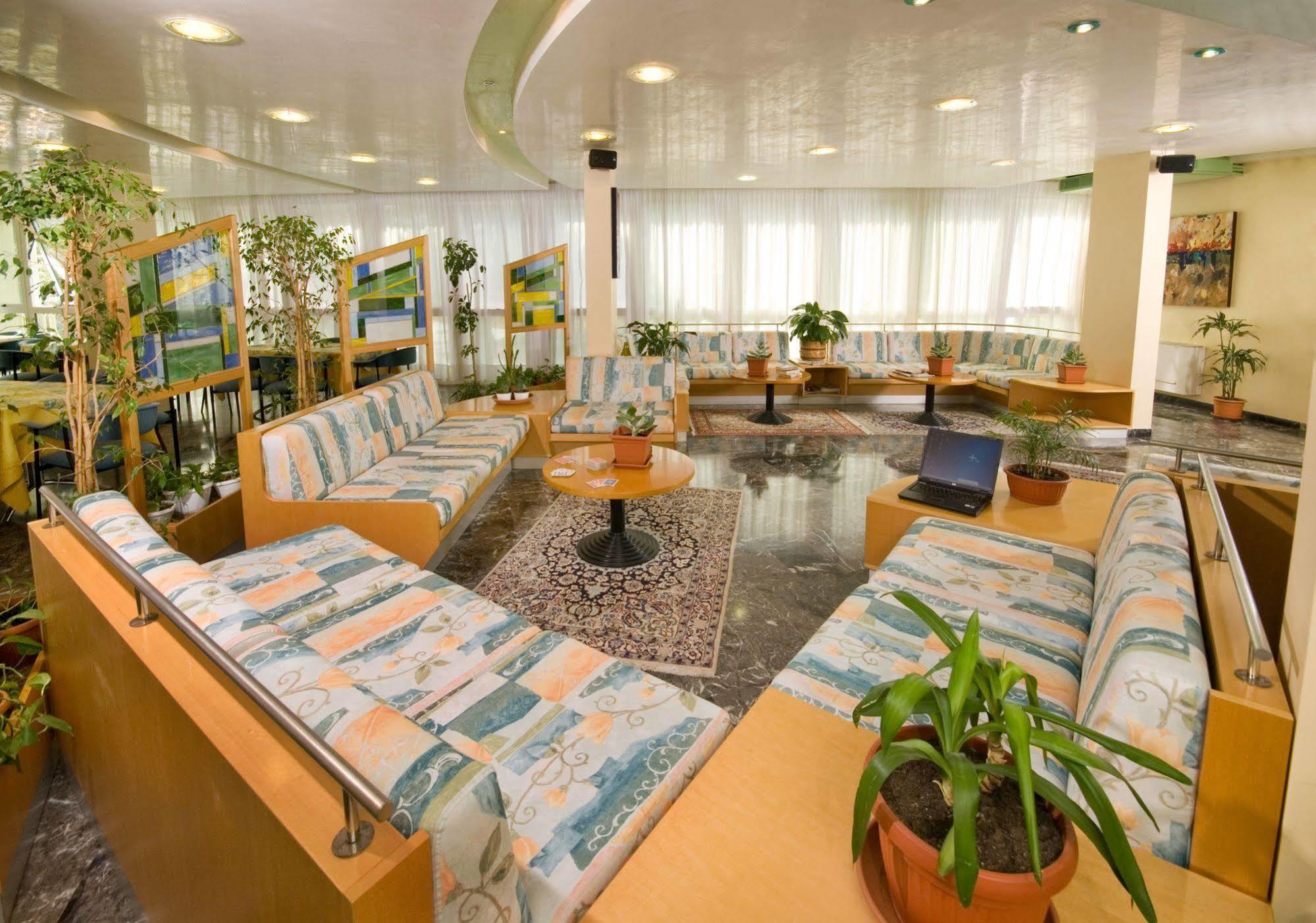 Hotel Nember Lido di Jesolo Exterior foto